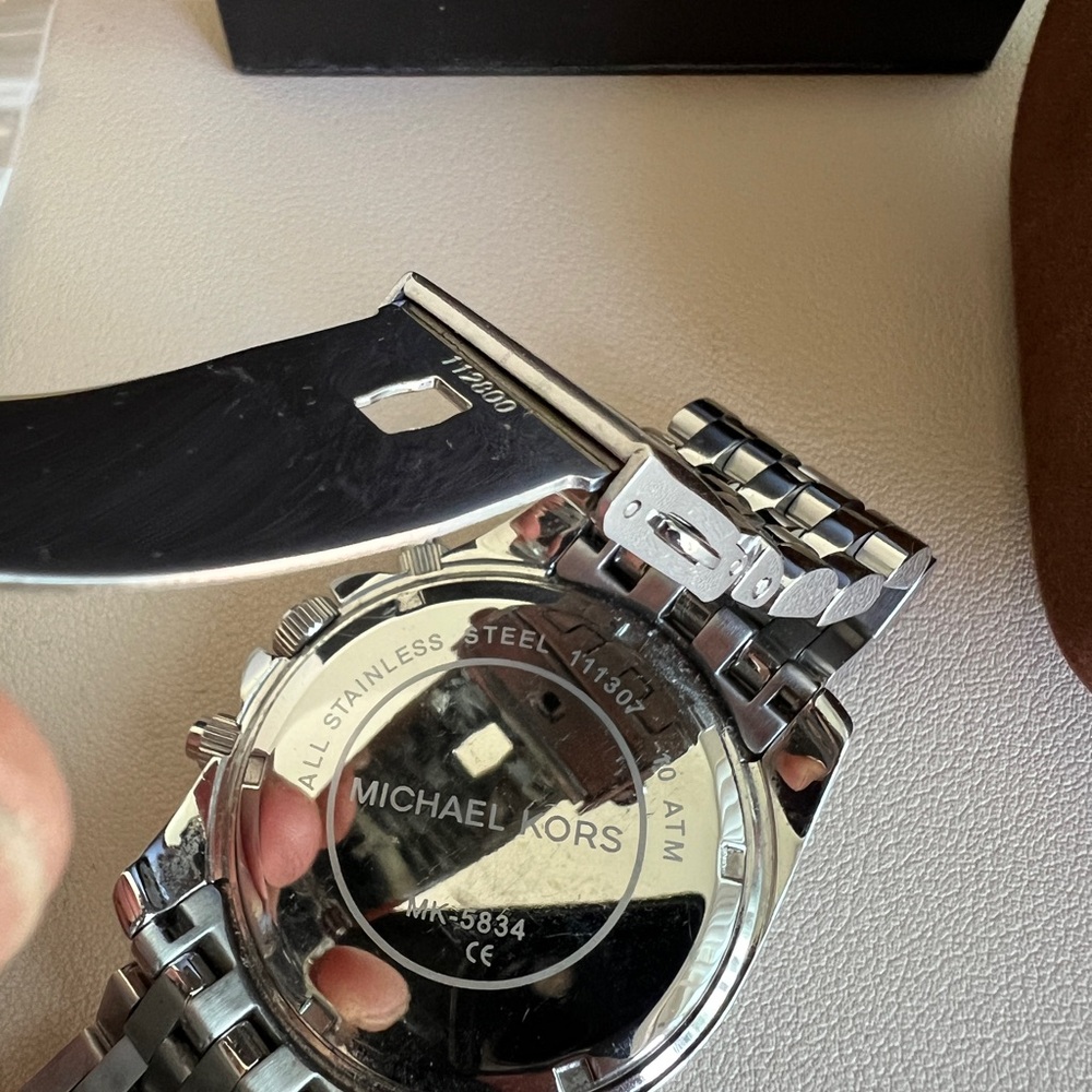 Michael Kors MK-5834 Unisex Chronograph Stainless Steel CZ - Picture 3 of 6